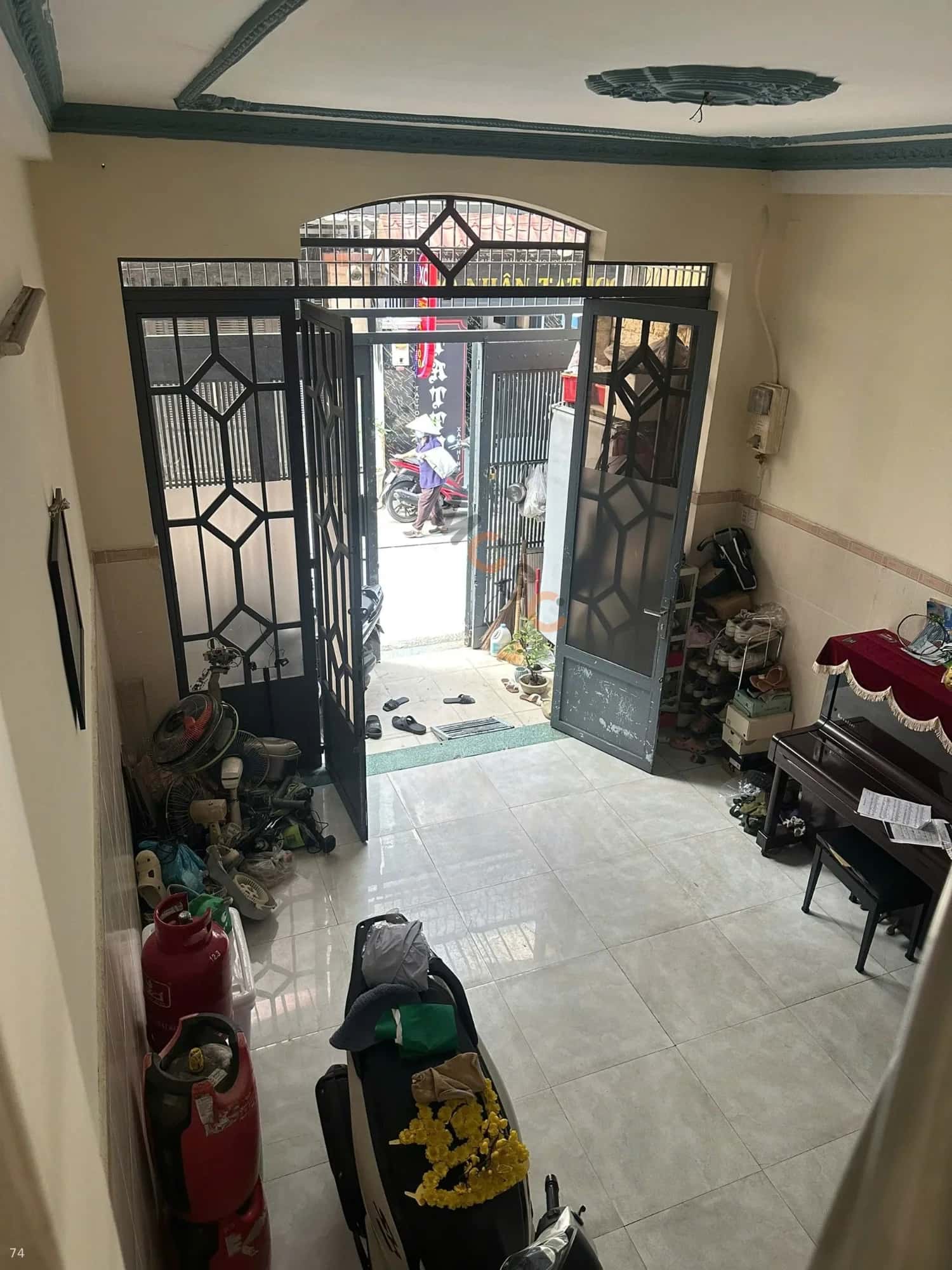 Bán nhà hẻm Đường Lạc Long Quân Quận 11, TP.HCM – 4 phòng ngủ, giá 8 tỷ — Hình 3 Bán nhà hẻm Đường Lạc Long Quân Quận 11, TP.HCM – 4 phòng ngủ, giá 8 tỷ — Hình 3