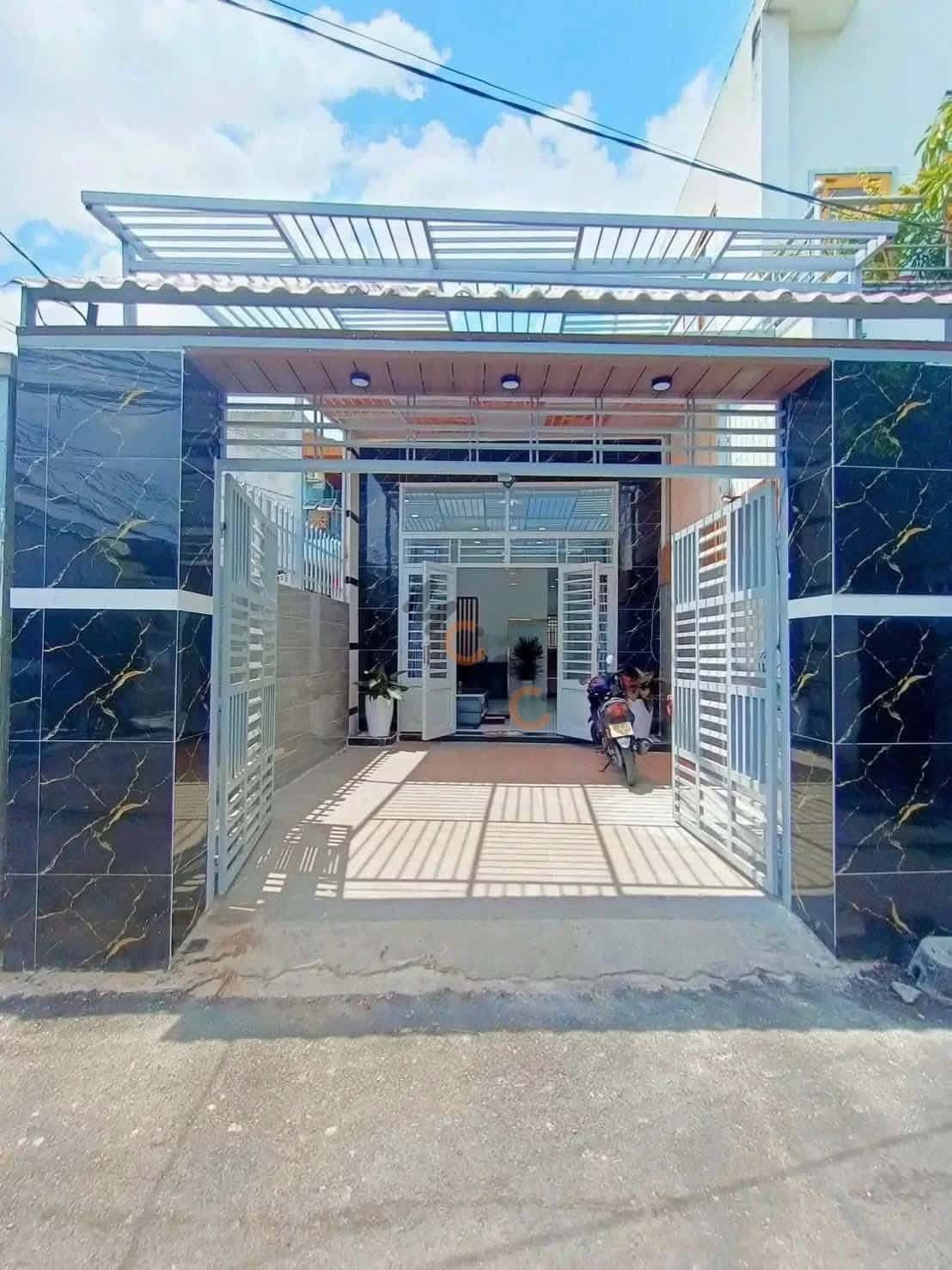 Bán nhà hẻm Nguyễn Du Thành phố Dĩ An, Bình Dương – 3 phòng ngủ, giá 4.6 tỷ