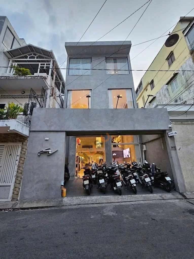 Bán nhà hẻm Lê Văn Sỹ Quận 3, TP.HCM – 2 phòng ngủ, giá 38 tỷ Bán nhà hẻm Lê Văn Sỹ Quận 3, TP.HCM – 2 phòng ngủ, giá 38 tỷ