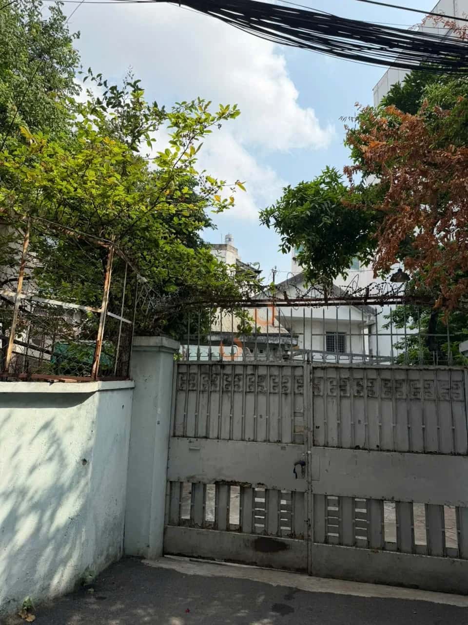 Bán nhà hẻm Lê Quang Định Quận Gò Vấp, TP.HCM – 3 phòng ngủ, giá 55 tỷ — Hình 3 Bán nhà hẻm Lê Quang Định Quận Gò Vấp, TP.HCM – 3 phòng ngủ, giá 55 tỷ — Hình 3