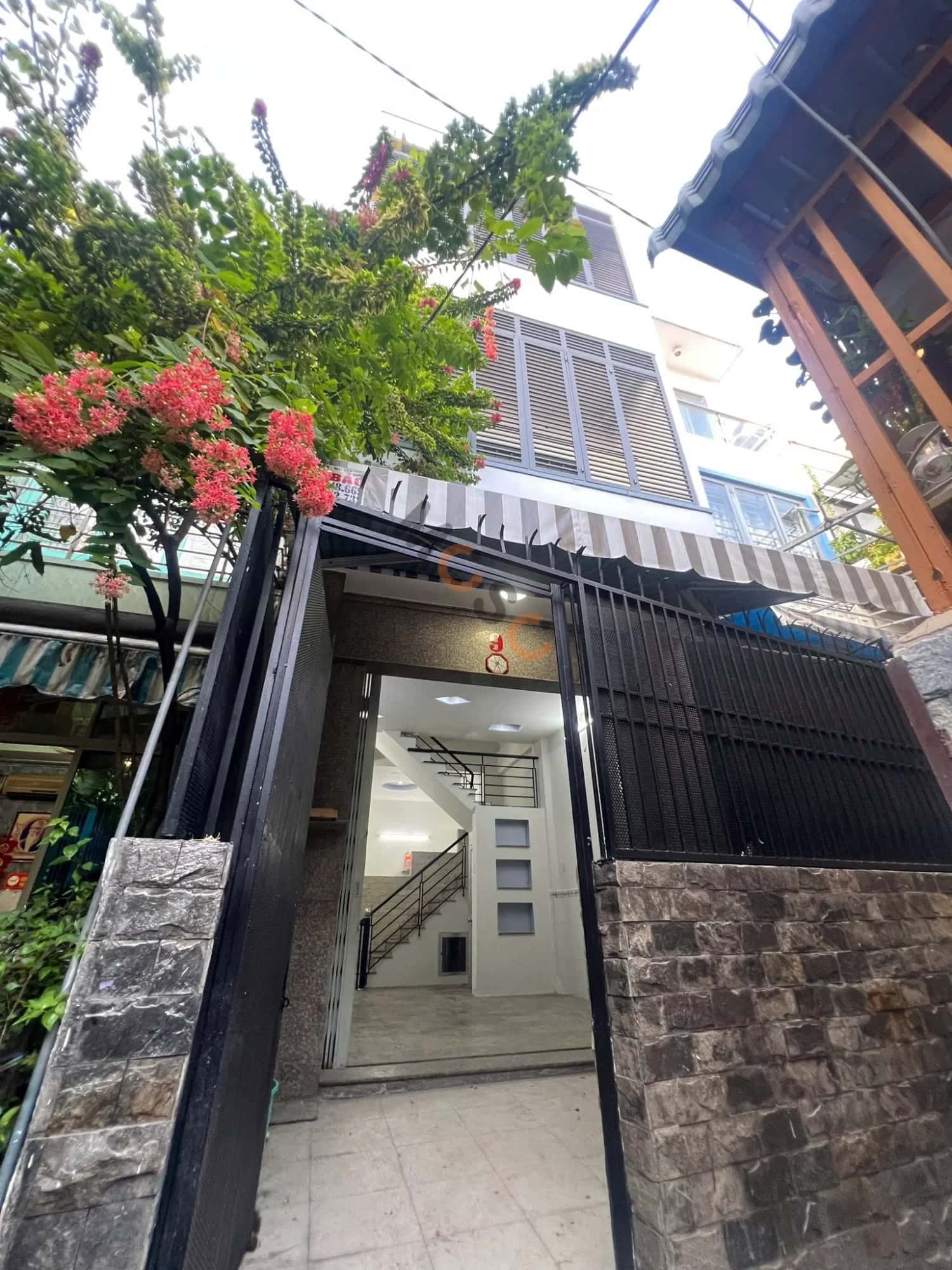 Bán nhà hẻm Nguyễn văn Luông Quận 6, TP.HCM – 4 phòng ngủ, giá 5.1 tỷ Bán nhà hẻm Nguyễn văn Luông Quận 6, TP.HCM – 4 phòng ngủ, giá 5.1 tỷ