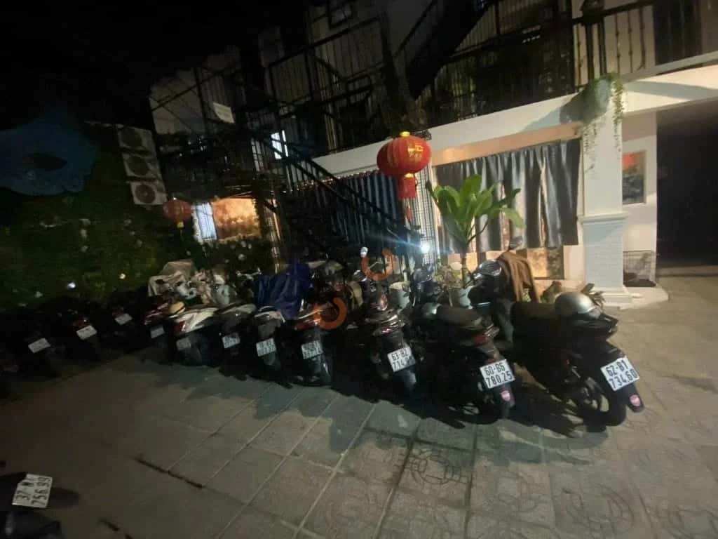 Bán nhà hẻm Đường Linh Đông Thành phố Thủ Đức, TP.HCM – 20 phòng ngủ, giá 12.5 tỷ — Hình 2