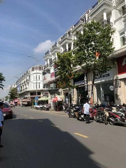 Bán nhà mặt tiền Trần Thị Nghỉ Quận Gò Vấp, TP.HCM – 7 phòng ngủ, giá 36.5 tỷ — Hình 3 Bán nhà mặt tiền Trần Thị Nghỉ Quận Gò Vấp, TP.HCM – 7 phòng ngủ, giá 36.5 tỷ — Hình 3