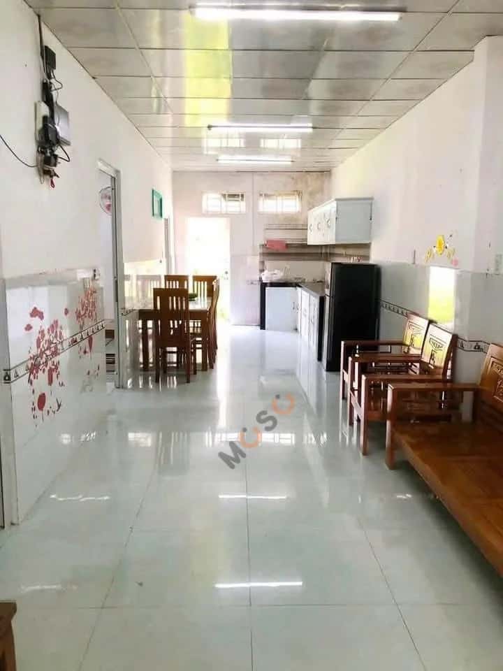 Bán nhà hẻm Nguyễn Đức Thuận Thành phố Thủ Dầu Một, Bình Dương – 2 phòng ngủ, giá 2.8 tỷ — Hình 3