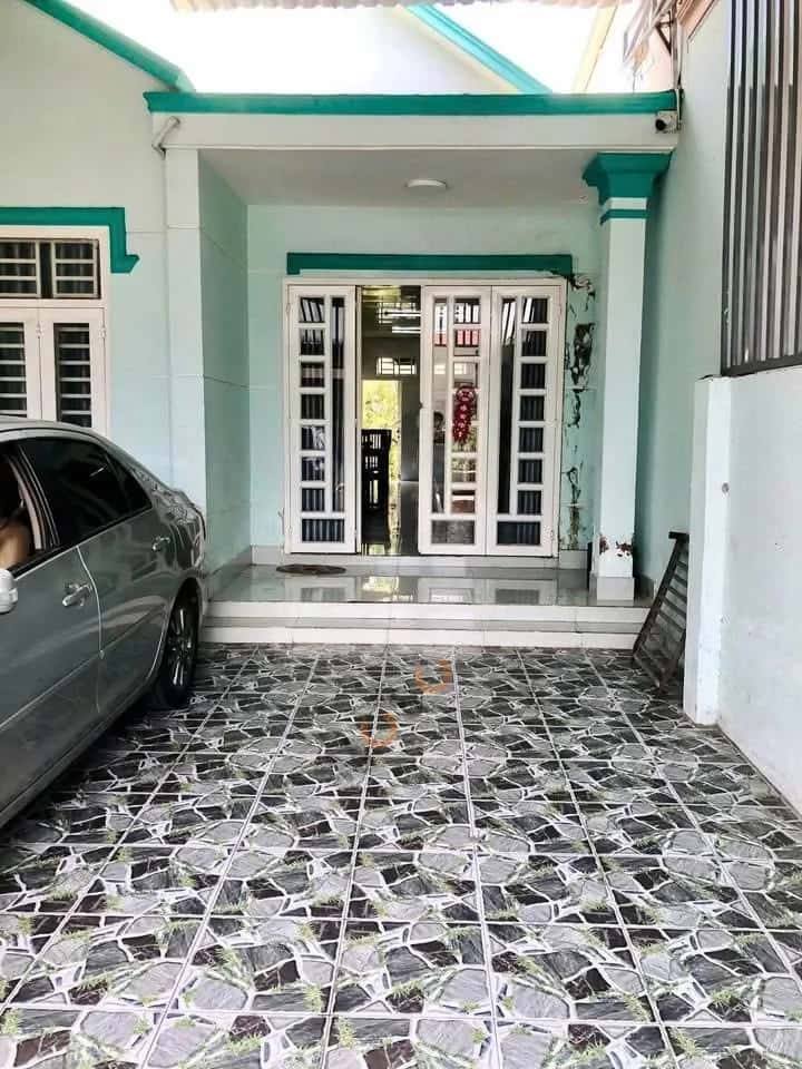 Bán nhà hẻm Nguyễn Đức Thuận Thành phố Thủ Dầu Một, Bình Dương – 2 phòng ngủ, giá 2.8 tỷ — Hình 2