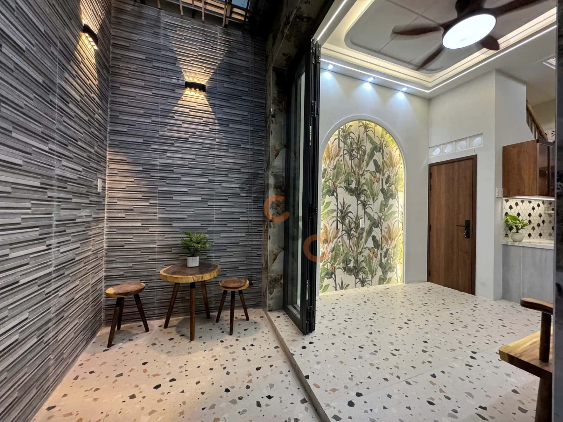 Bán nhà hẻm Phạm Văn Chí Quận 6, TP.HCM – 5 phòng ngủ, giá 6 tỷ — Hình 2 Bán nhà hẻm Phạm Văn Chí Quận 6, TP.HCM – 5 phòng ngủ, giá 6 tỷ — Hình 2