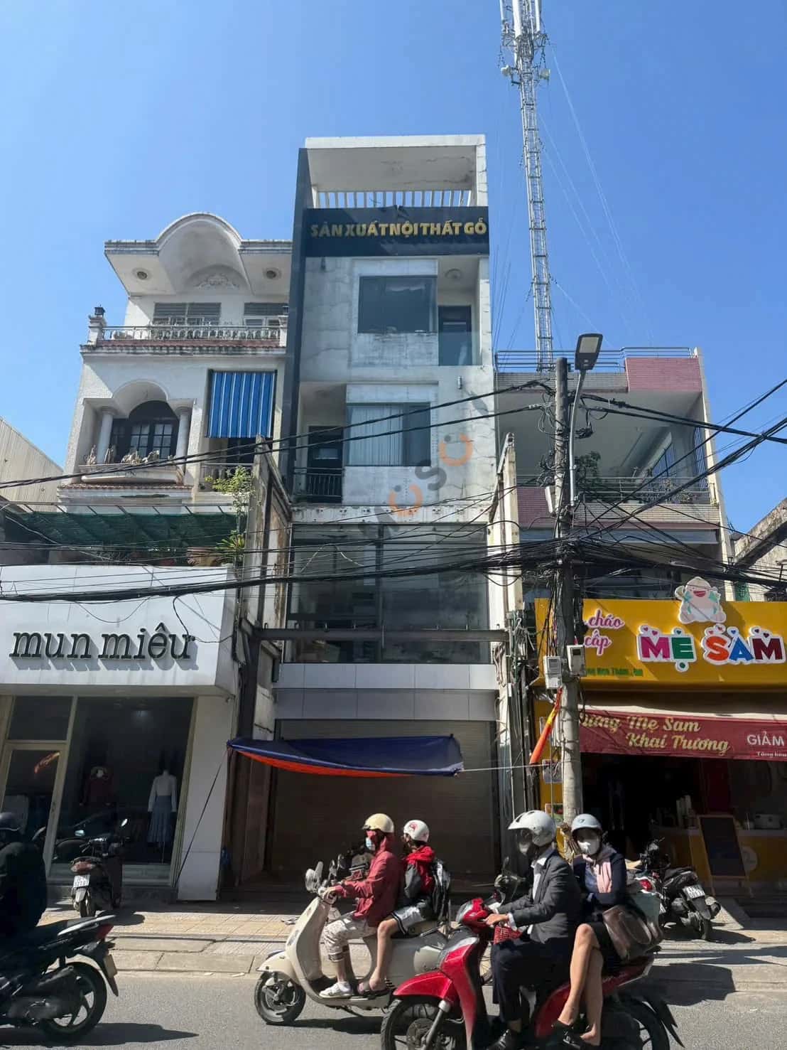 Bán nhà mặt tiền Hoàng Hoa Thám Quận Thanh Khê, TP. Đà Nẵng – 5 phòng ngủ, giá 28 tỷ Bán nhà mặt tiền Hoàng Hoa Thám Quận Thanh Khê, TP. Đà Nẵng – 5 phòng ngủ, giá 28 tỷ