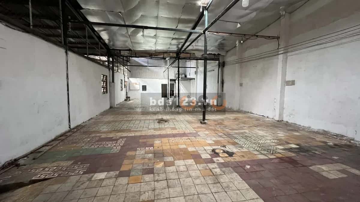 Cho thuê kho, nhà xưởng Lý Thánh Tông Tân Phú, TP.HCM – giá 22 triệu — Hình 2 Cho thuê kho, nhà xưởng Lý Thánh Tông Tân Phú, TP.HCM – giá 22 triệu — Hình 2