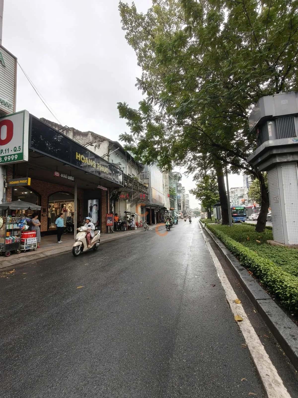 Cho thuê văn phòng Châu Văn Liêm Quận 5, TP.HCM – giá 350 triệu — Hình 2 Cho thuê văn phòng Châu Văn Liêm Quận 5, TP.HCM – giá 350 triệu — Hình 2