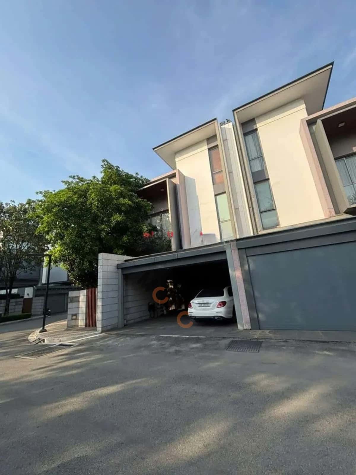Cho thuê nhà hẻm Nguyễn Văn Hưởng Quận 2, TP.HCM – 7 phòng ngủ, giá 286 triệu — Hình 2