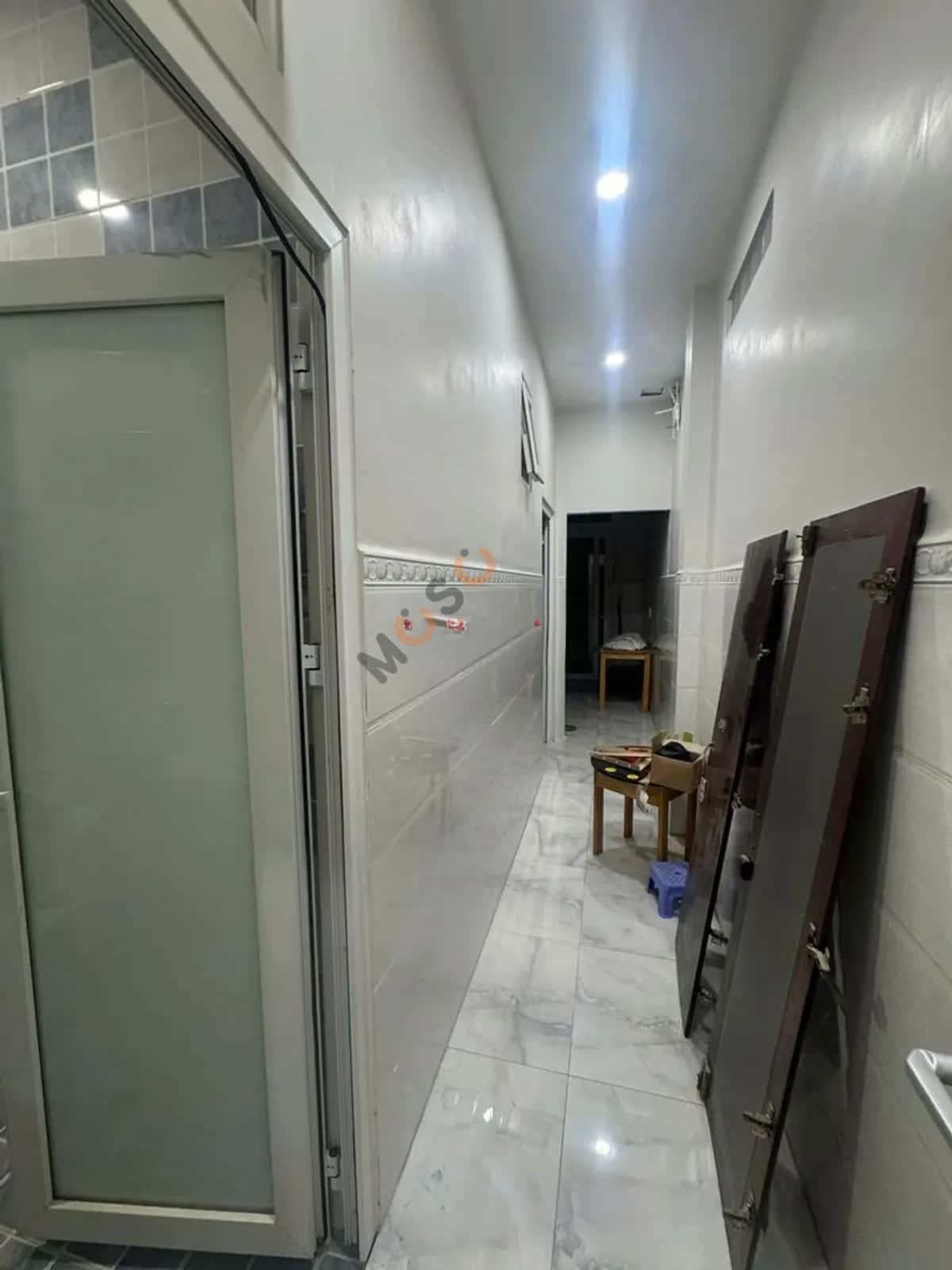 Cho thuê nhà hẻm Phó Đức Chính Quận 1, TP.HCM – 4 phòng ngủ, giá 30 triệu — Hình 2