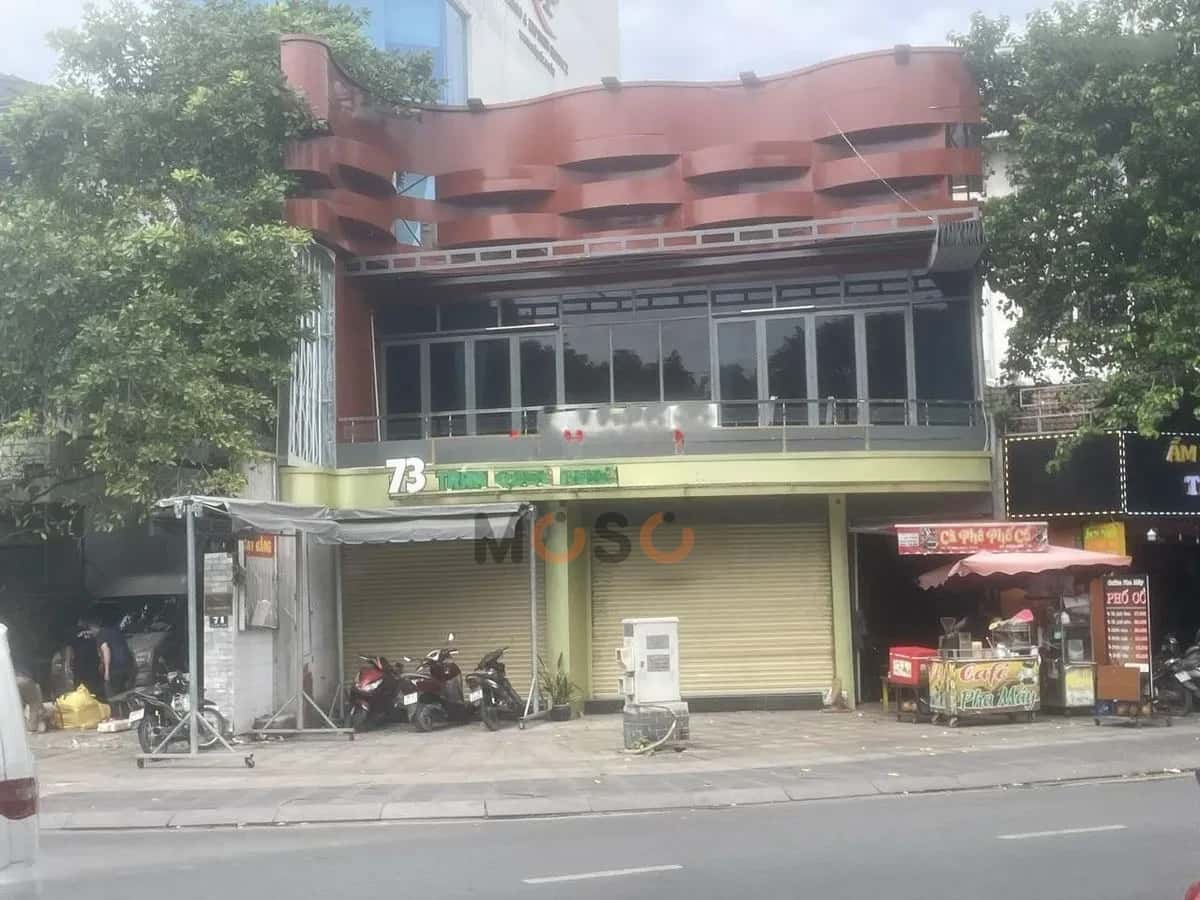 Cho thuê nhà mặt tiền Trần Quốc Hoàn Tân Bình, TP.HCM – giá 70 triệu