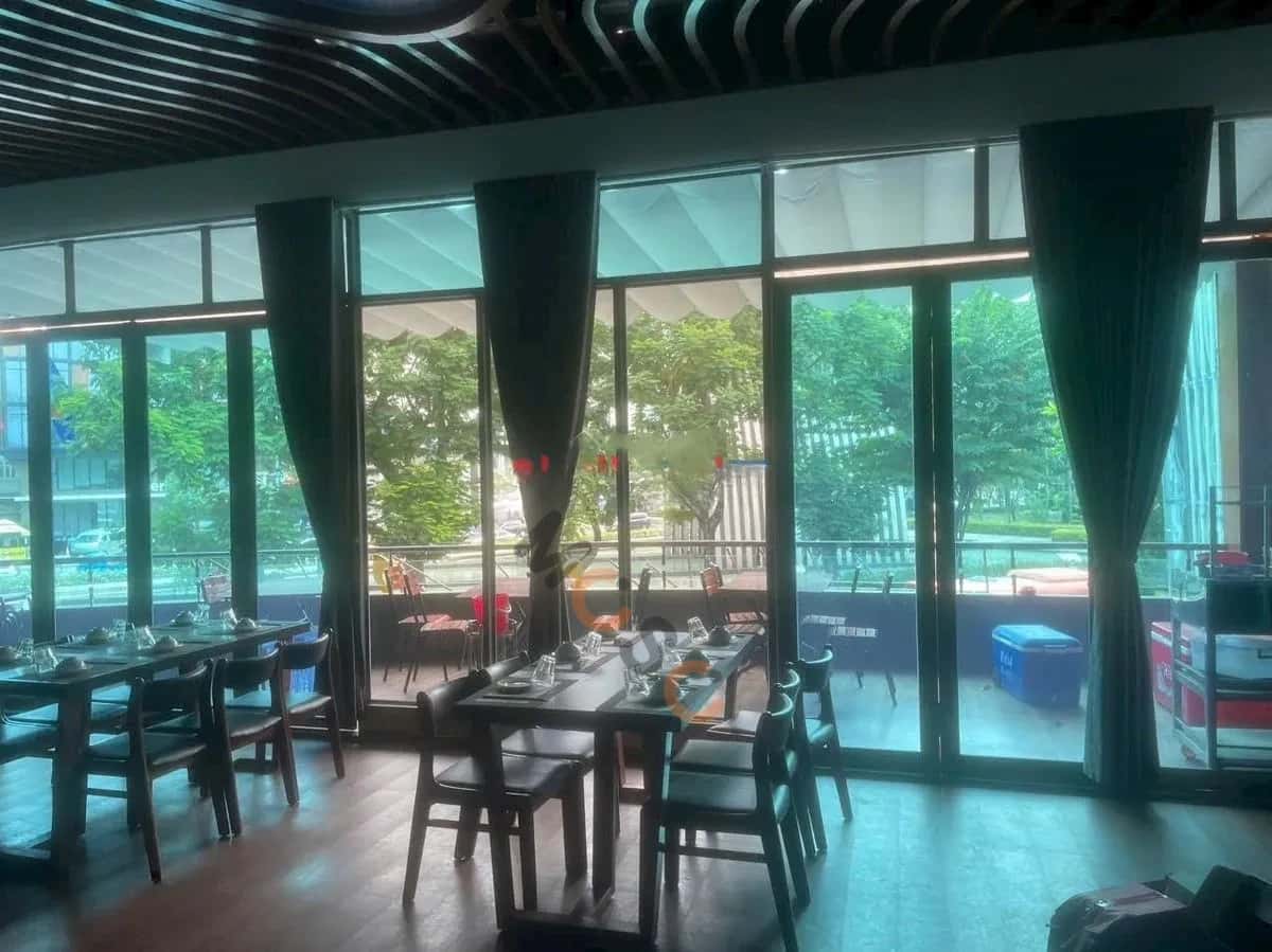 Cho thuê nhà mặt tiền Trần Quốc Hoàn Tân Bình, TP.HCM – giá 70 triệu — Hình 2