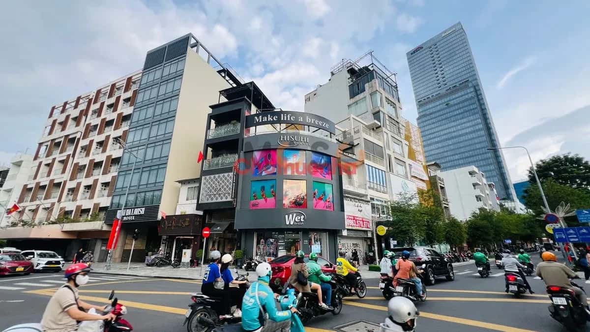 Cho thuê nhà mặt tiền Lê Thánh Tôn Quận 1, TP.HCM – giá 150 triệu — Hình 3