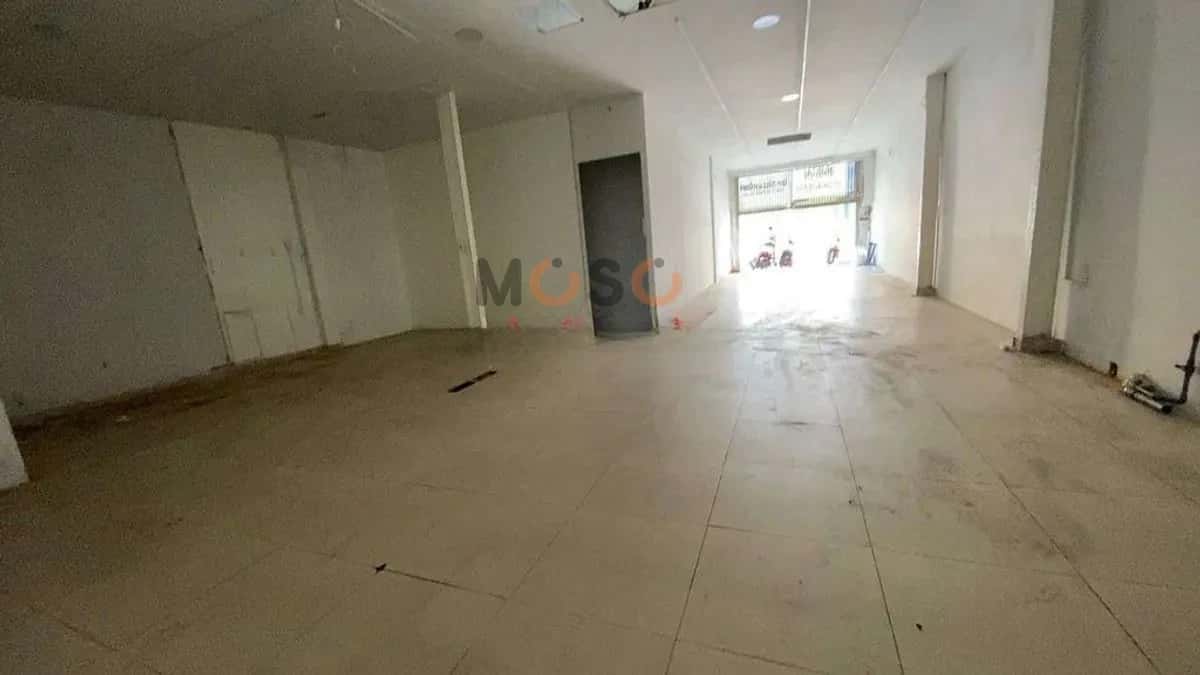 Cho thuê nhà mặt tiền Cách Mạng Tháng 8 Quận 3, TP.HCM – giá 60 triệu — Hình 2 Cho thuê nhà mặt tiền Cách Mạng Tháng 8 Quận 3, TP.HCM – giá 60 triệu — Hình 2