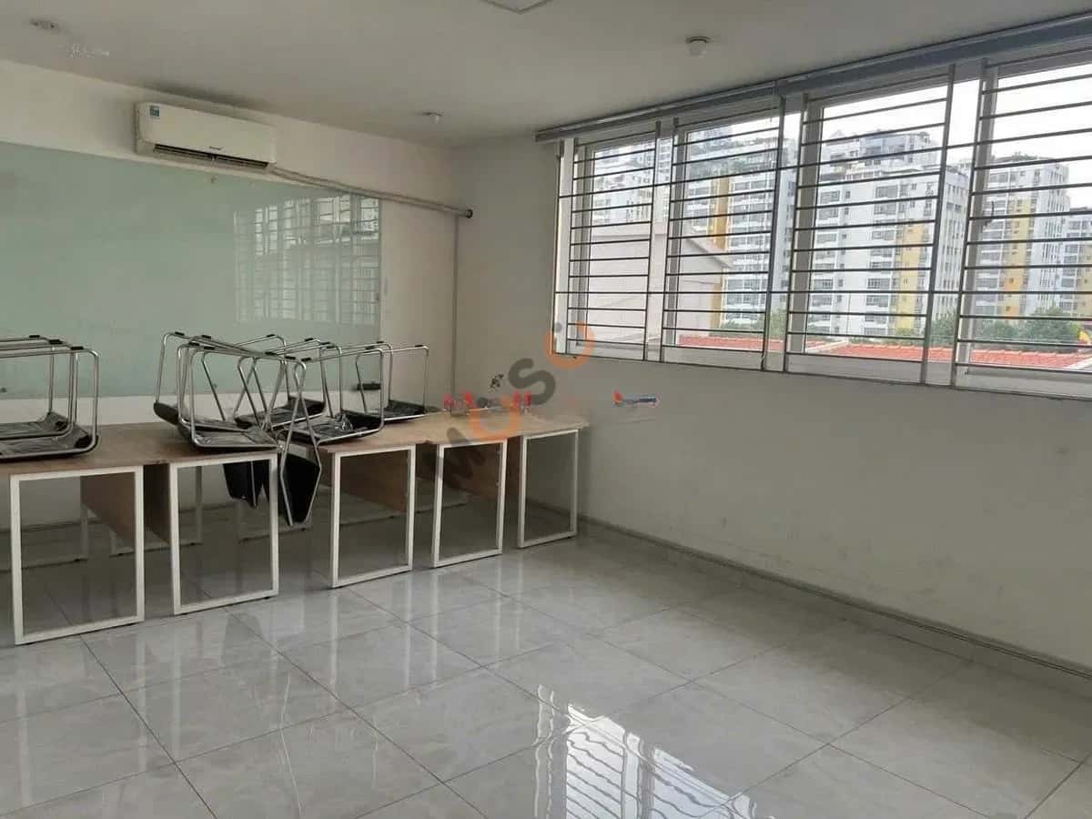 Cho thuê nhà mặt tiền Quận 7, TP.HCM – 4 phòng ngủ, giá 50 triệu — Hình 2 Cho thuê nhà mặt tiền Quận 7, TP.HCM – 4 phòng ngủ, giá 50 triệu — Hình 2