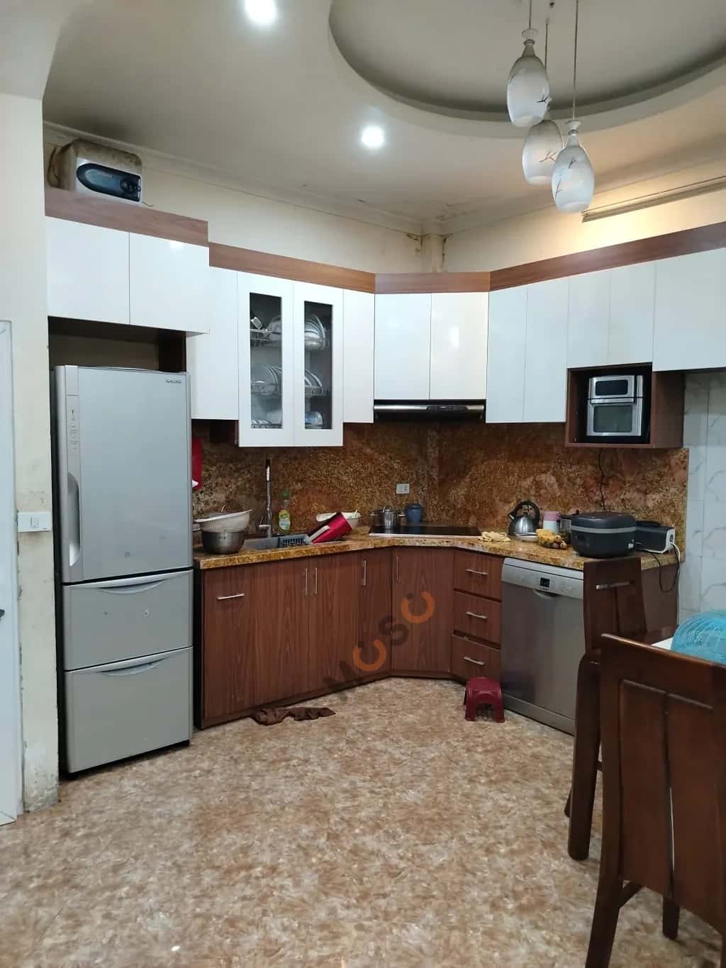 Cho thuê nhà hẻm Đống Đa, Hà Nội – 4 phòng ngủ, giá 17 triệu — Hình 2