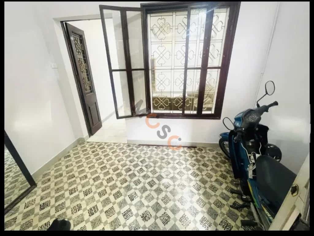 Cho thuê nhà hẻm Hai Bà Trưng, Hà Nội – 3 phòng ngủ, giá 18 triệu — Hình 3 Cho thuê nhà hẻm Hai Bà Trưng, Hà Nội – 3 phòng ngủ, giá 18 triệu — Hình 3