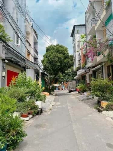 Cho thuê nhà hẻm Tạ Quang Bửu Quận 8, TP.HCM – 5 phòng ngủ, giá 7.8 tỷ Cho thuê nhà hẻm Tạ Quang Bửu Quận 8, TP.HCM – 5 phòng ngủ, giá 7.8 tỷ