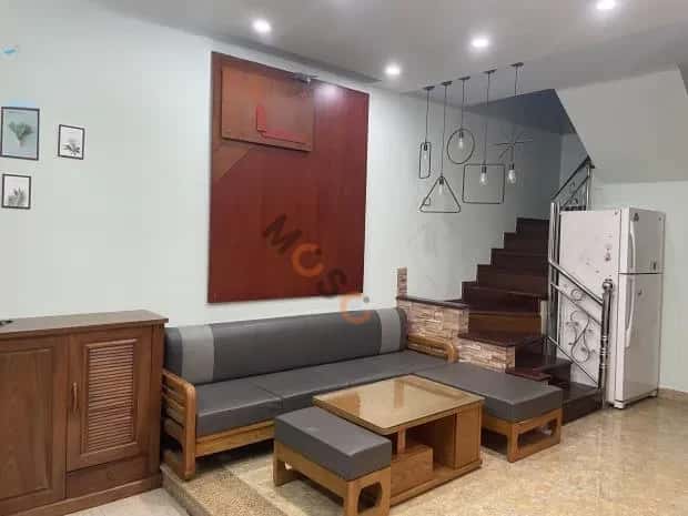Cho thuê nhà hẻm Hoàng Hoa Thám Quận Ba Đình, Hà Nội – 3 phòng ngủ, giá 12 triệu