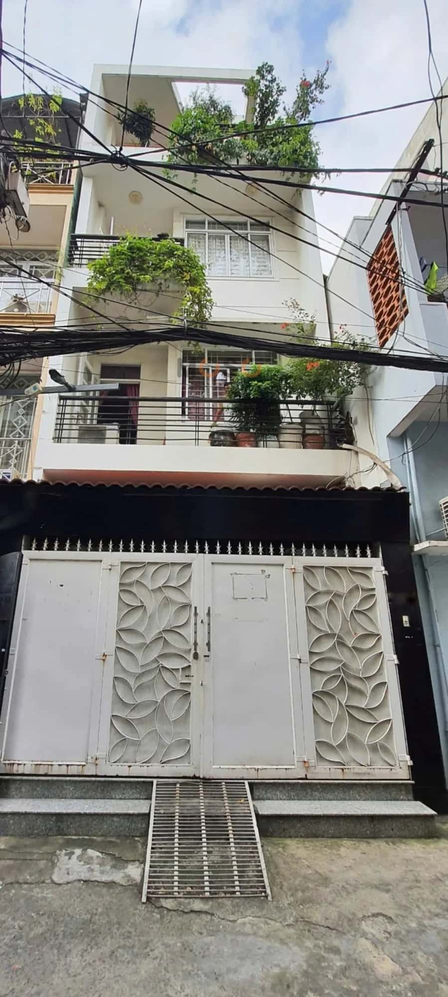 Bán nhà hẻm Lê Thị Riêng Quận 1, TP.HCM – 5 phòng ngủ, giá 23 tỷ Bán nhà hẻm Lê Thị Riêng Quận 1, TP.HCM – 5 phòng ngủ, giá 23 tỷ