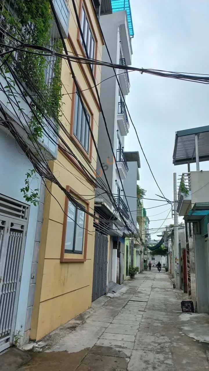 Cho thuê nhà hẻm Thanh Trì, Hà Nội – 5 phòng ngủ, giá 10 triệu — Hình 3