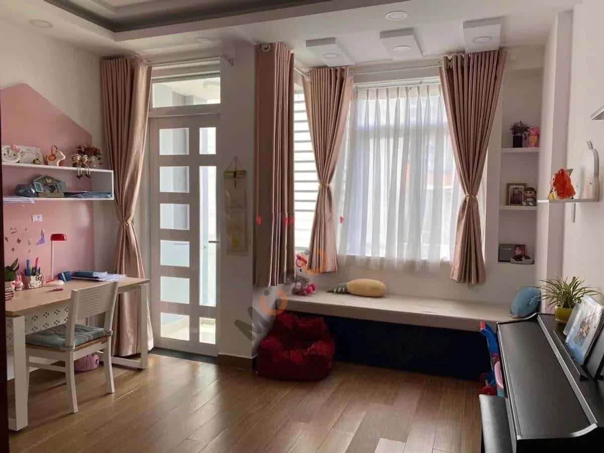 Cho thuê nhà hẻm Nguyễn Văn Trỗi Phú Nhuận, TP.HCM – 4 phòng ngủ, giá 31 triệu — Hình 2