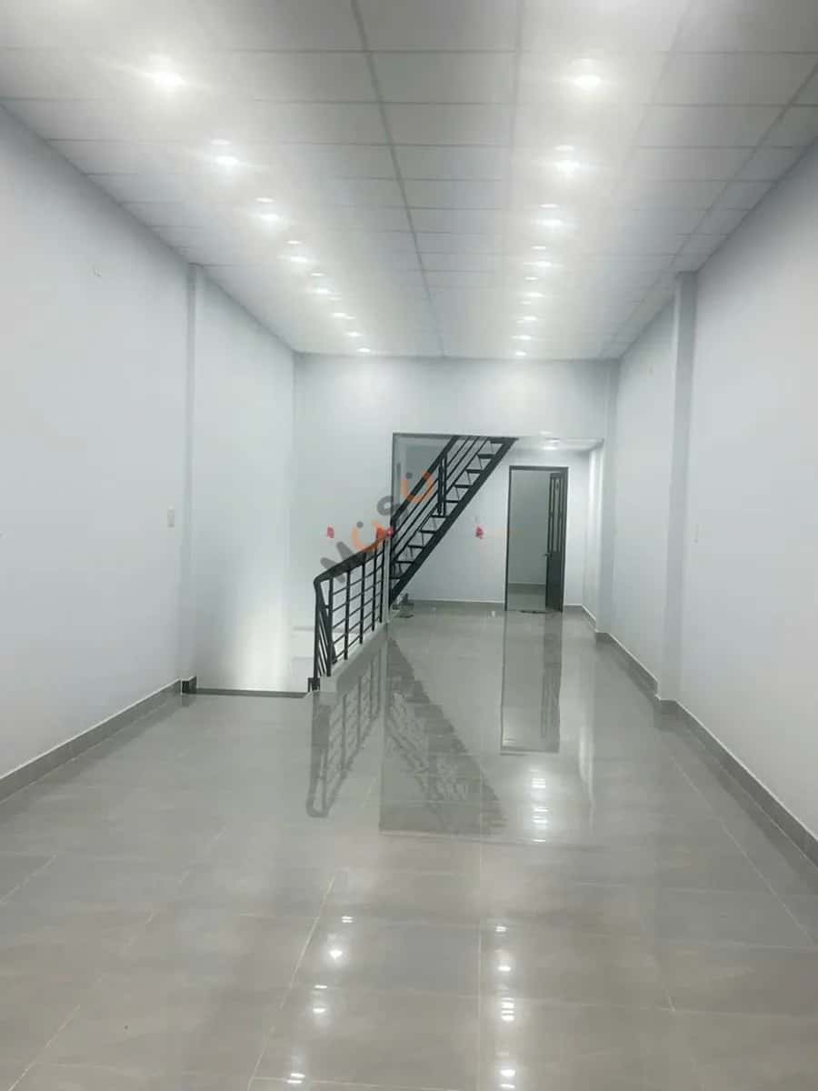 Cho thuê nhà mặt tiền Lý Thường Kiệt Tân Bình, TP.HCM – giá 30 triệu