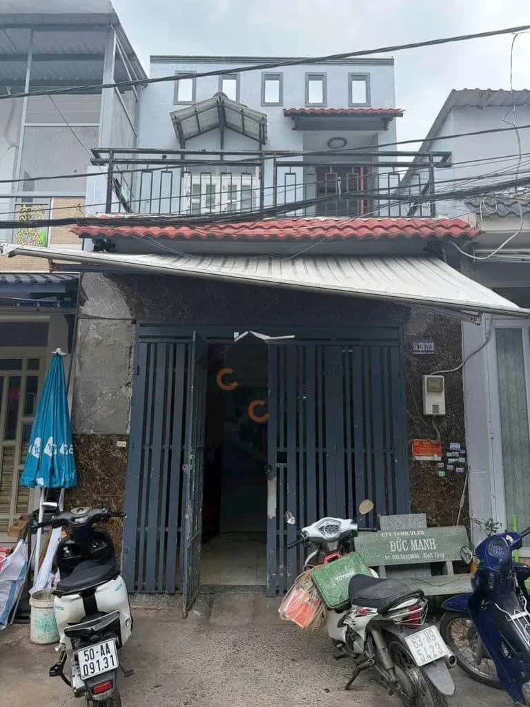 Cho thuê nhà hẻm Phạm Hùng Quận 8, TP.HCM – 3 phòng ngủ, giá 14 triệu