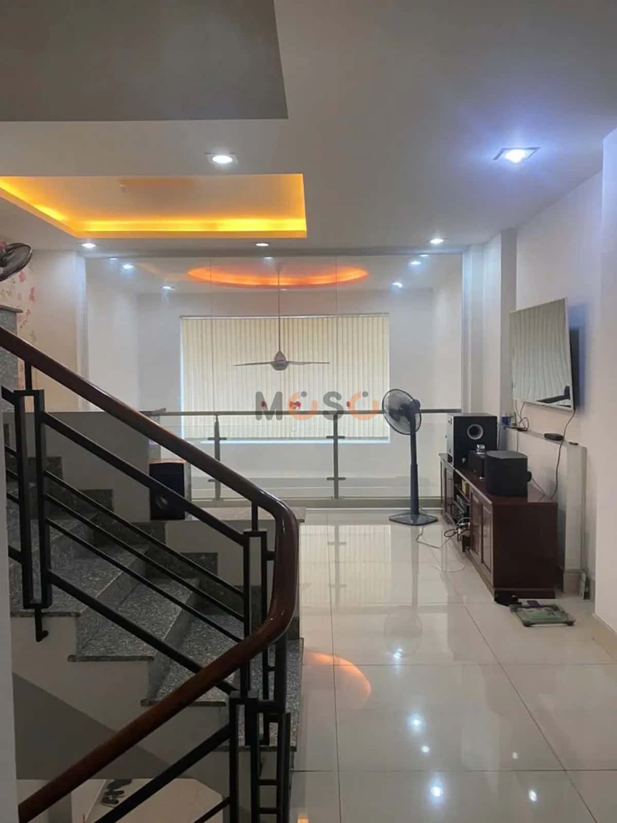 Cho thuê nhà mặt tiền Phạm Phú Thứ Quận 6, TP.HCM – 8 phòng ngủ, giá 50 triệu — Hình 2