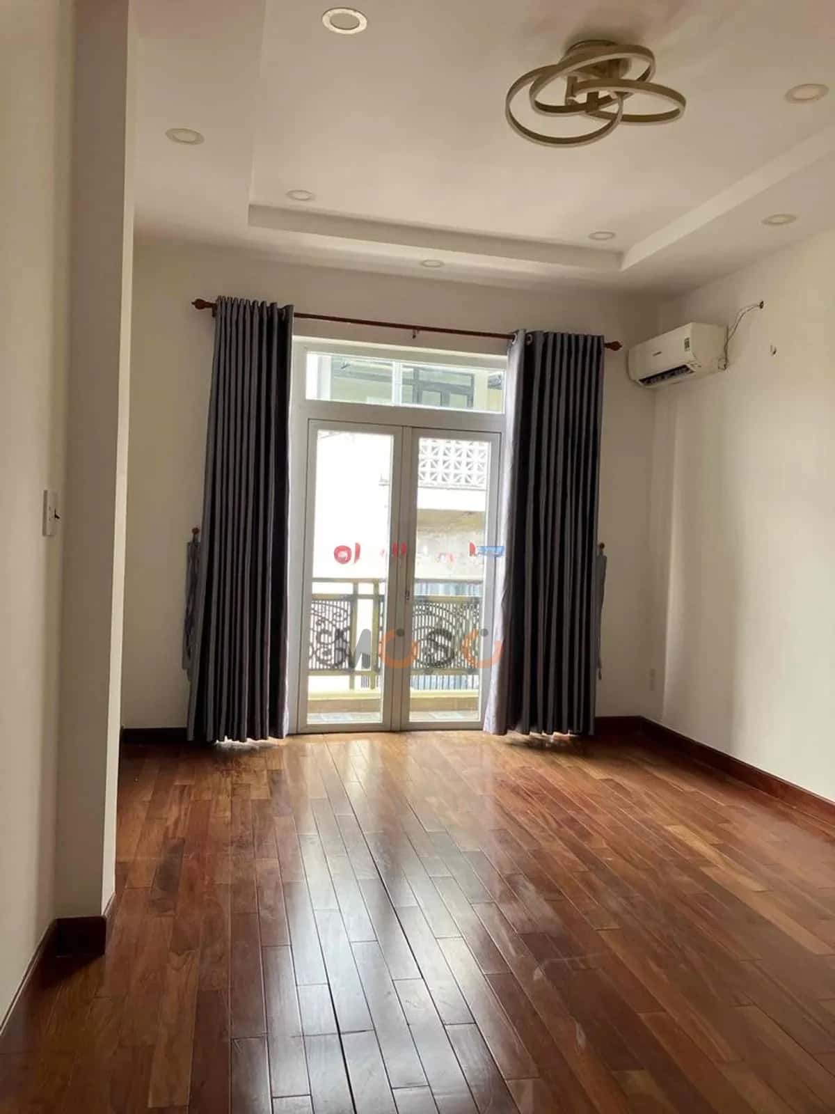 Cho thuê văn phòng Cộng Hoà Tân Bình, TP.HCM – 6 phòng ngủ, giá 25 triệu — Hình 2