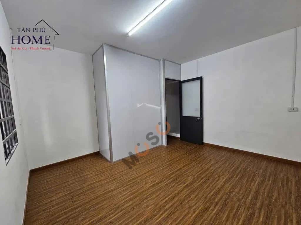 Cho thuê nhà hẻm Trịnh Đình Trọng Tân Phú, TP.HCM – giá 12 triệu — Hình 2