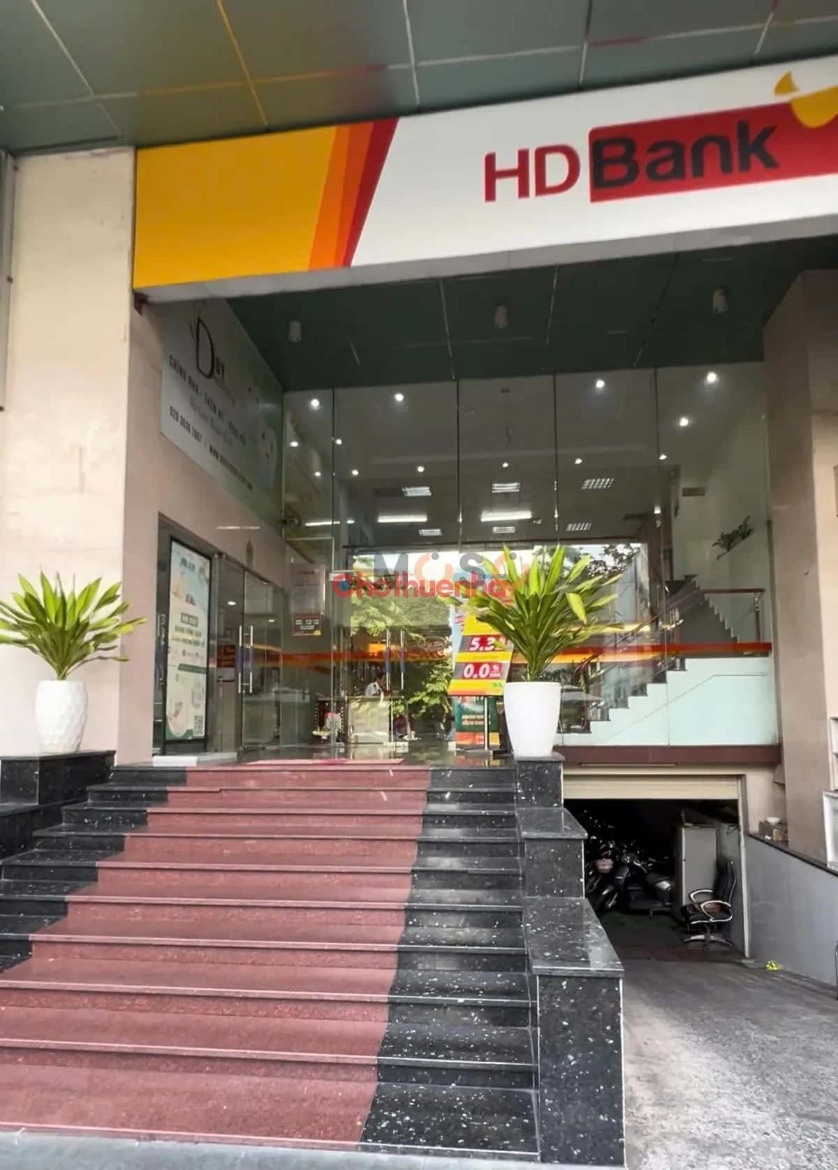 Cho thuê nhà mặt tiền Trường Sơn Tân Bình, TP.HCM – giá 82 triệu — Hình 2 Cho thuê nhà mặt tiền Trường Sơn Tân Bình, TP.HCM – giá 82 triệu — Hình 2