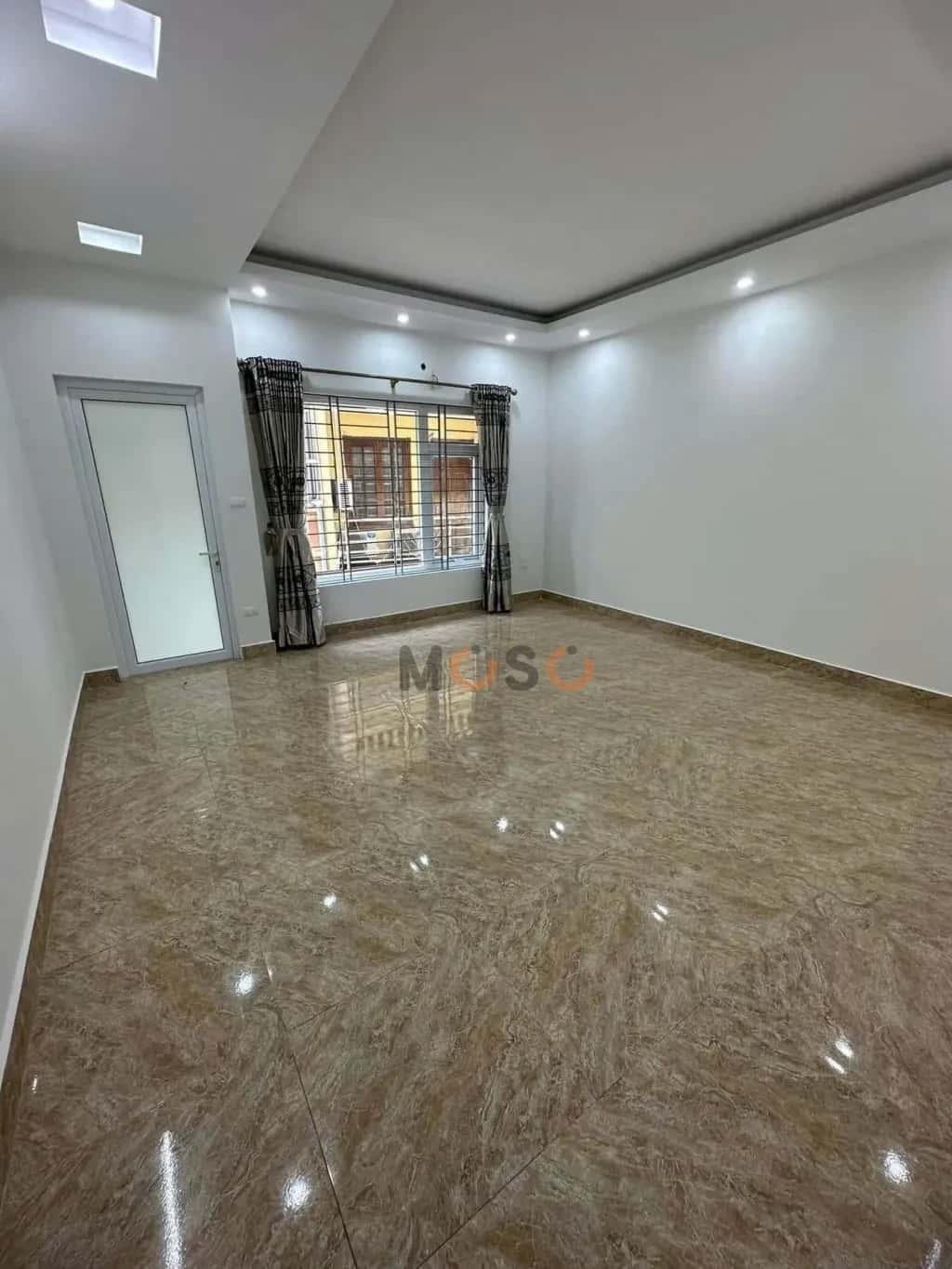 Cho thuê nhà hẻm Lê Trọng Tấn Quận Thanh Xuân, Hà Nội – 4 phòng ngủ, giá 17 triệu Cho thuê nhà hẻm Lê Trọng Tấn Quận Thanh Xuân, Hà Nội – 4 phòng ngủ, giá 17 triệu