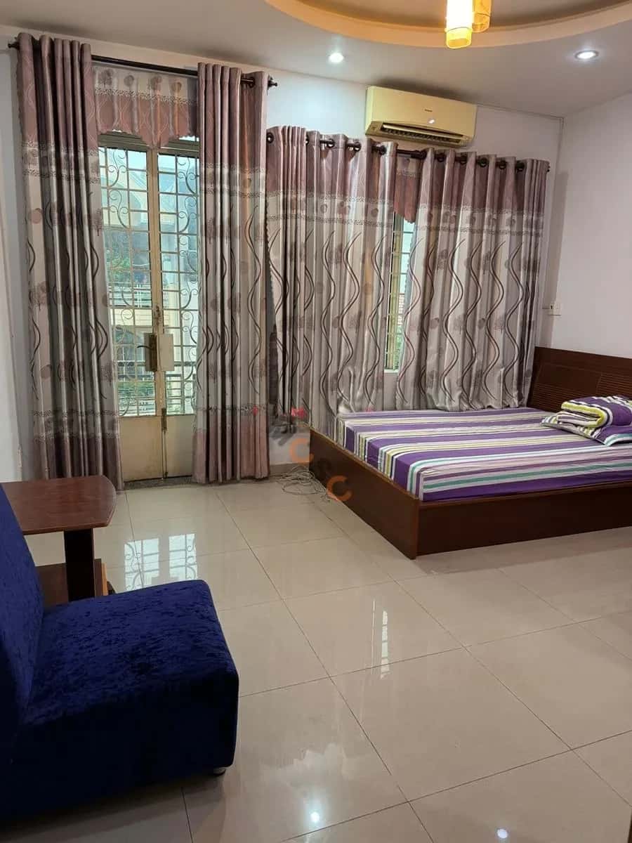Cho thuê nhà mặt tiền Hát Giang Tân Bình, TP.HCM – 6 phòng ngủ, giá 50 triệu — Hình 2