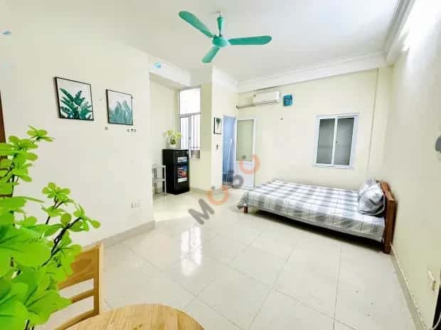 Cho thuê căn hộ chung cư Trung Kính Cầu Giấy, Hà Nội – 1 phòng ngủ, giá 4.8 triệu