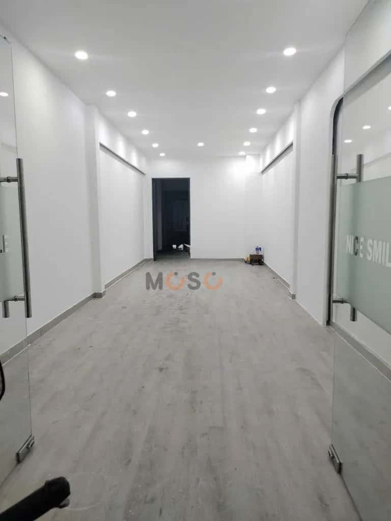 Cho thuê nhà mặt tiền Quận Tân Bình, TP.HCM – 5 phòng ngủ, giá 22 triệu