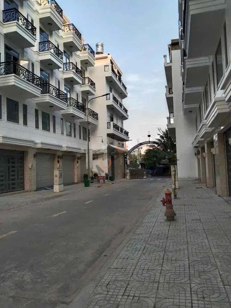 Cho thuê nhà hẻm Tô Ngọc Vân Quận 12, TP.HCM – 4 phòng ngủ, giá 12 triệu — Hình 2