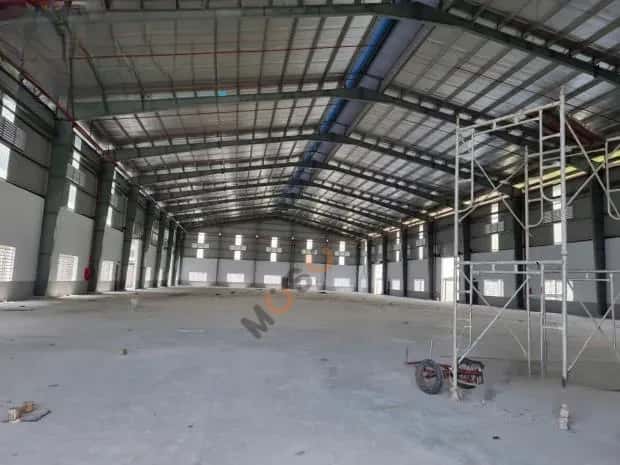 Cho thuê kho, nhà xưởng Tỉnh lộ 10 Huyện Đức Hòa, Long An – giá 300 triệu