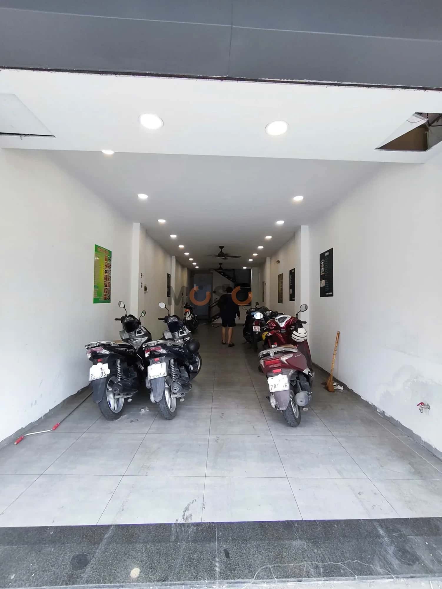 Cho thuê nhà hẻm Hoàng Văn Thụ Quận Tân Bình, TP.HCM – 1 phòng ngủ, giá 12 triệu — Hình 2 Cho thuê nhà hẻm Hoàng Văn Thụ Quận Tân Bình, TP.HCM – 1 phòng ngủ, giá 12 triệu — Hình 2