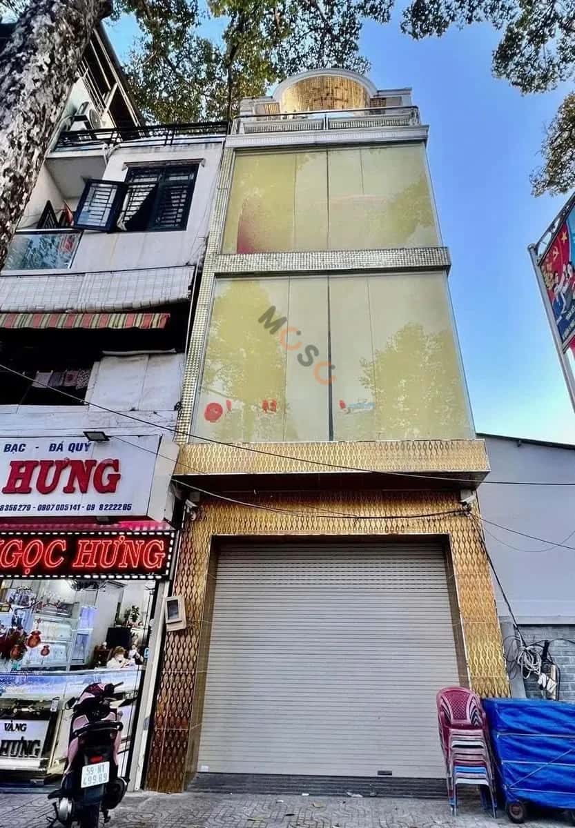 Cho thuê nhà mặt tiền An Dương Vương Quận 5, TP.HCM – 6 phòng ngủ, giá 80 triệu