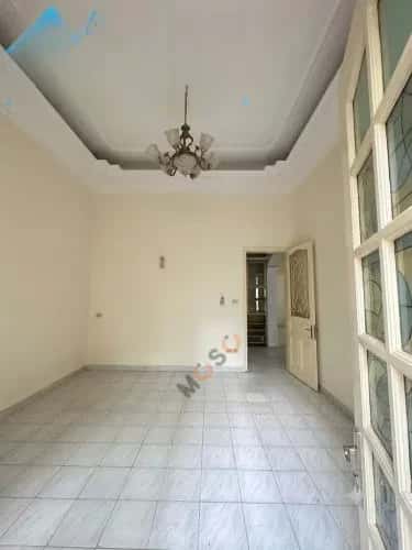 Cho thuê nhà hẻm Yên Lạc Hai Bà Trưng, Hà Nội – 4 phòng ngủ, giá 15 triệu — Hình 3 Cho thuê nhà hẻm Yên Lạc Hai Bà Trưng, Hà Nội – 4 phòng ngủ, giá 15 triệu — Hình 3