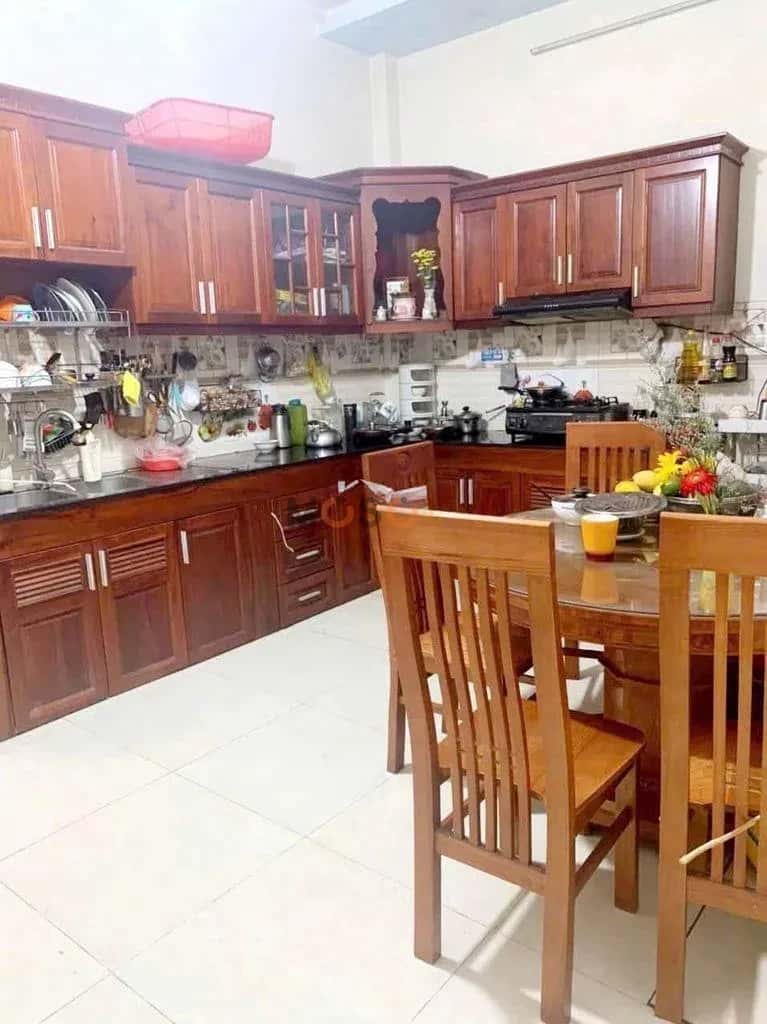 Cho thuê nhà mặt tiền Trung Tâm Trung Chánh Huyện Hóc Môn, TP.HCM – 4 phòng ngủ, giá 10 triệu — Hình 3 Cho thuê nhà mặt tiền Trung Tâm Trung Chánh Huyện Hóc Môn, TP.HCM – 4 phòng ngủ, giá 10 triệu — Hình 3