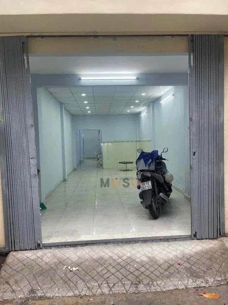 Cho thuê nhà hẻm Cộng Hòa Tân Bình, TP.HCM – 4 phòng ngủ, giá 15 triệu Cho thuê nhà hẻm Cộng Hòa Tân Bình, TP.HCM – 4 phòng ngủ, giá 15 triệu