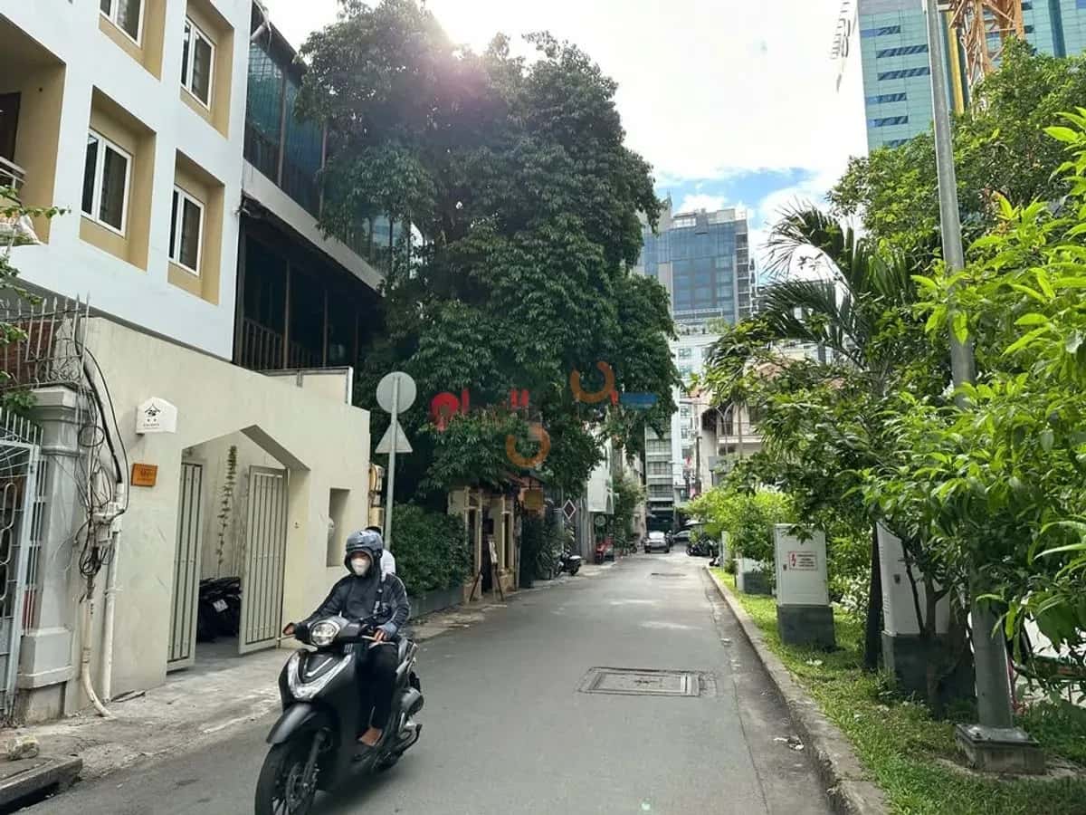 Cho thuê nhà mặt tiền Ngô Văn Năm Quận 1, TP.HCM – giá 100 triệu — Hình 2