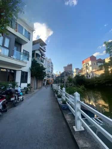 Cho thuê phòng trọ Ngọc Thụy Long Biên, Hà Nội – 1 phòng ngủ, giá 15 triệu