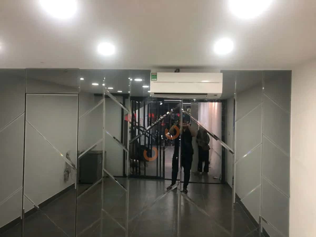 Cho thuê nhà hẻm Hoa Lan Phú Nhuận, TP.HCM – 12 phòng ngủ, giá 75 triệu — Hình 3 Cho thuê nhà hẻm Hoa Lan Phú Nhuận, TP.HCM – 12 phòng ngủ, giá 75 triệu — Hình 3