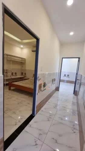 Cho thuê nhà hẻm Phạm Văn Hai Quận Tân Bình, TP.HCM – 4 phòng ngủ, giá 13 triệu — Hình 3