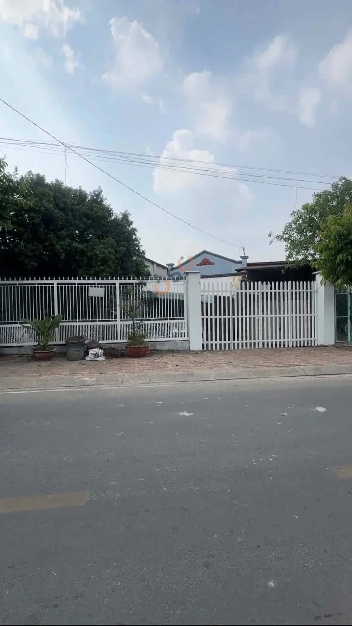 Bán nhà mặt tiền Nguyễn Chí Thanh Thành phố Thuận An, Bình Dương – 1 phòng ngủ, giá 12 tỷ