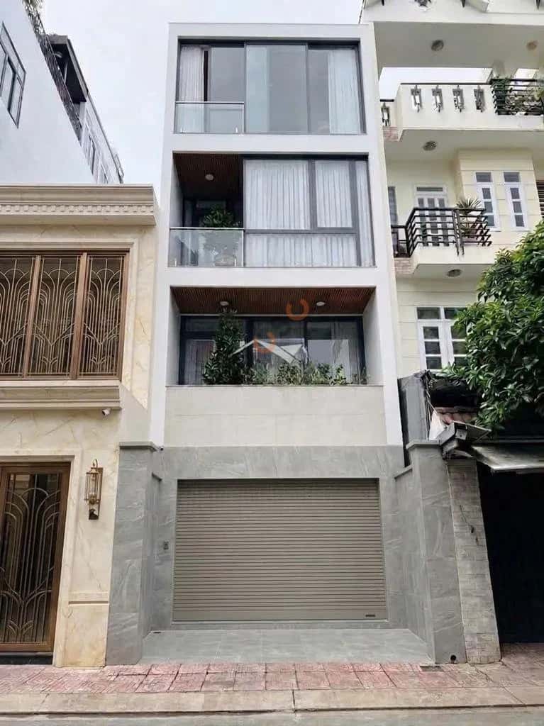Cho thuê nhà mặt tiền Đường 3/2 Quận 10, TP.HCM – 4 phòng ngủ, giá 18 triệu